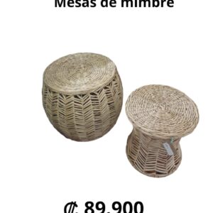 Mesas de mimbre